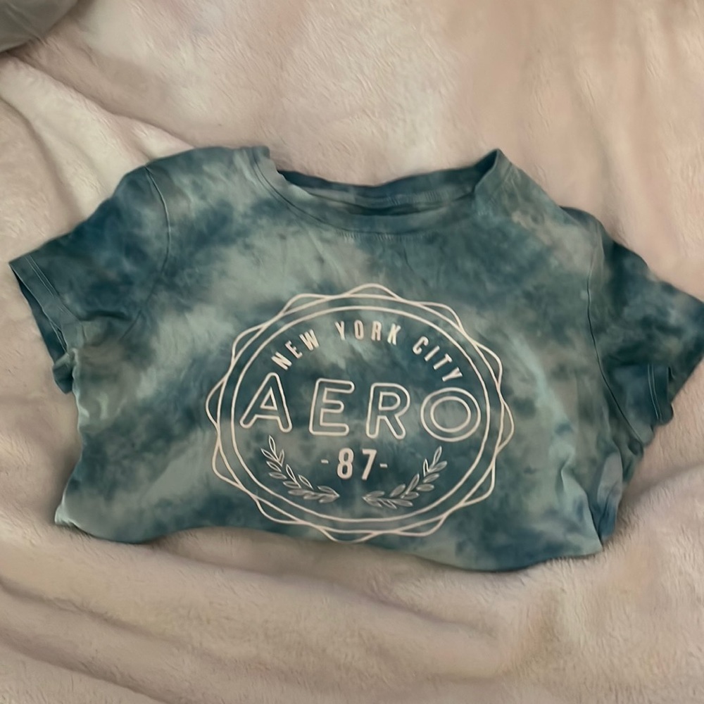 areopostale non-crop blue tye-dye women’s graphic tee
